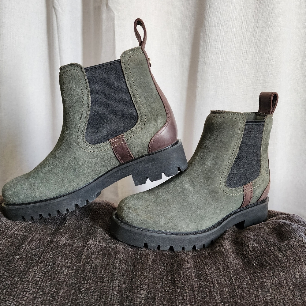 Ariat Wexford Lug Chelsea boots